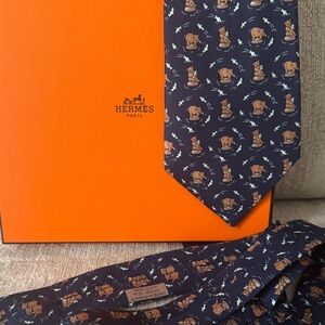 Navy Blue 🐻 bear catching fish 🐟 Hermes Tie! Perfect Christmas gift!